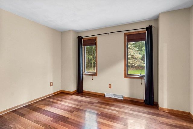 7364 JENSEN ROAD, Oshkosh, WI 54904