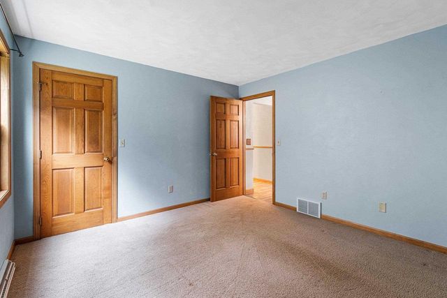 7364 JENSEN ROAD, Oshkosh, WI 54904