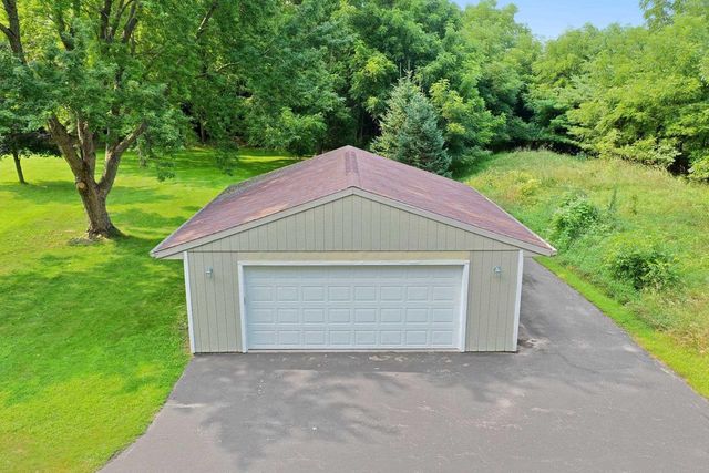7364 JENSEN ROAD, Oshkosh, WI 54904