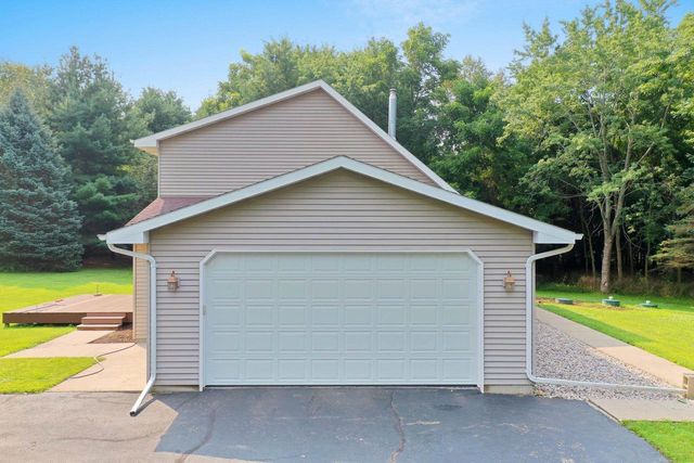 7364 JENSEN ROAD, Oshkosh, WI 54904