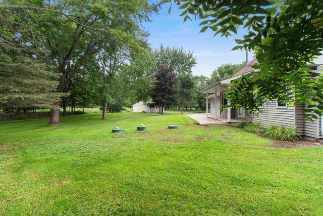 7364 JENSEN ROAD, Oshkosh, WI 54904