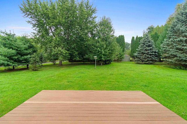 7364 JENSEN ROAD, Oshkosh, WI 54904