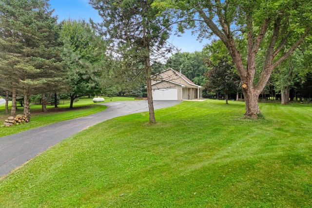 7364 JENSEN ROAD, Oshkosh, WI 54904