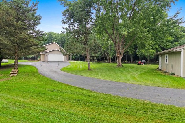 7364 JENSEN ROAD, Oshkosh, WI 54904