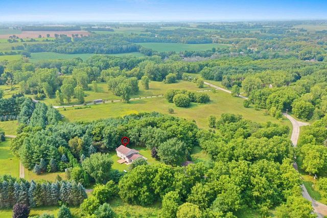 7364 JENSEN ROAD, Oshkosh, WI 54904