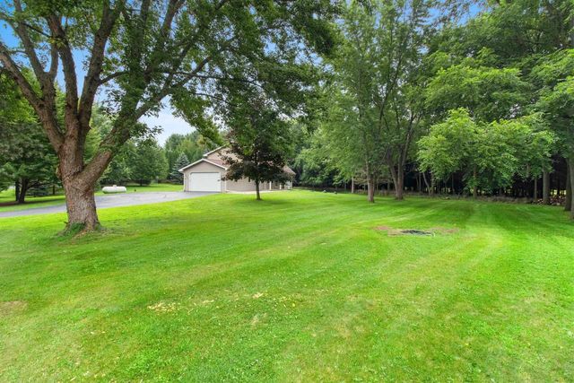 7364 JENSEN ROAD, Oshkosh, WI 54904