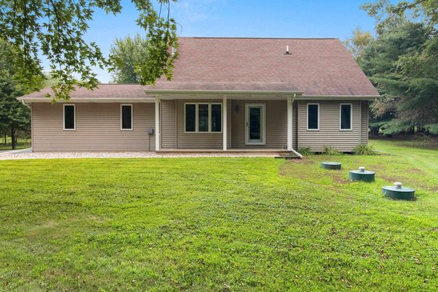 7364 JENSEN ROAD, Oshkosh, WI 54904