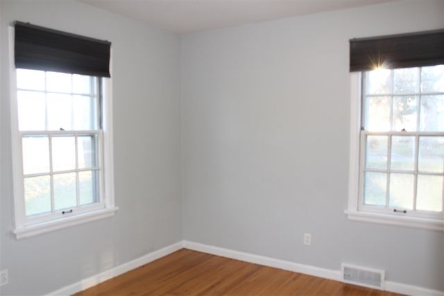 676 W Michigan Avenue, Saline, MI 48176
