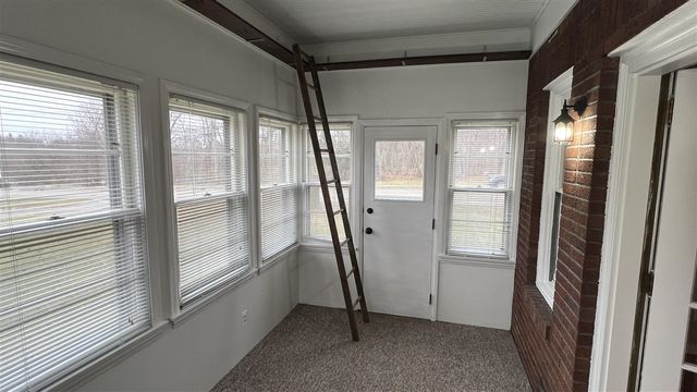 676 W Michigan Avenue, Saline, MI 48176