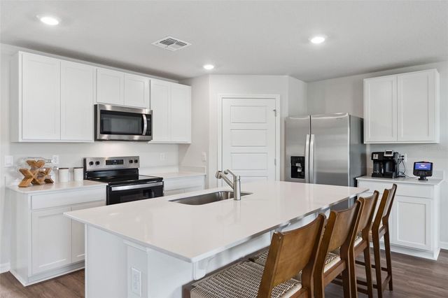 605 WALLABY LANE, Kissimmee, FL 34759