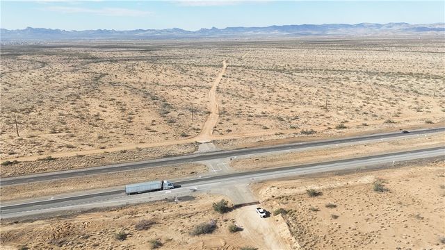 0 HIghway 93, Golden Valley, AZ 86413