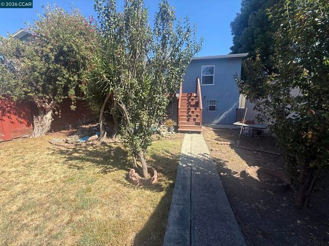 2027 96th ave, Oakland, CA 94603