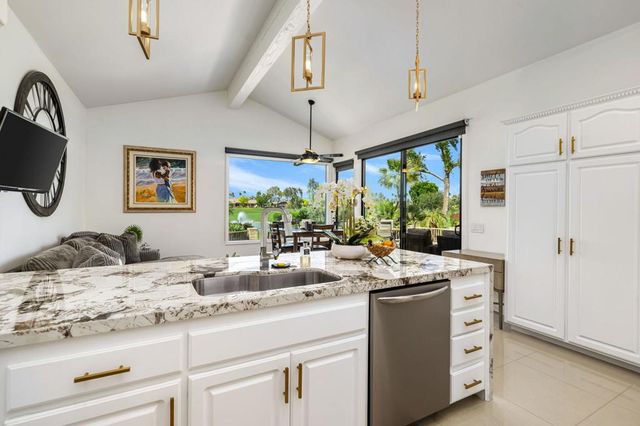 86 Old Ranch Road, Palm Desert, CA 92211