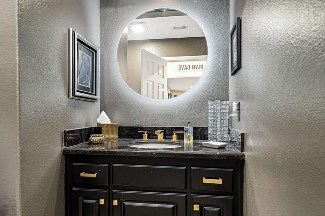 86 Old Ranch Road, Palm Desert, CA 92211