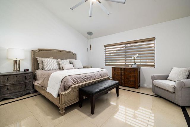 86 Old Ranch Road, Palm Desert, CA 92211