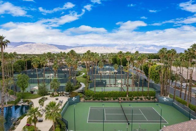 86 Old Ranch Road, Palm Desert, CA 92211