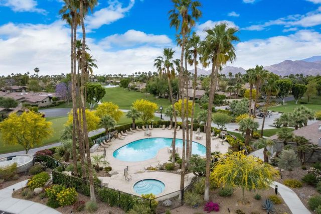 86 Old Ranch Road, Palm Desert, CA 92211