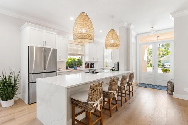 7504 SE Bay Cedar Circle, Hobe Sound, FL 33455