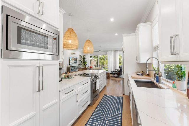 7504 SE Bay Cedar Circle, Hobe Sound, FL 33455