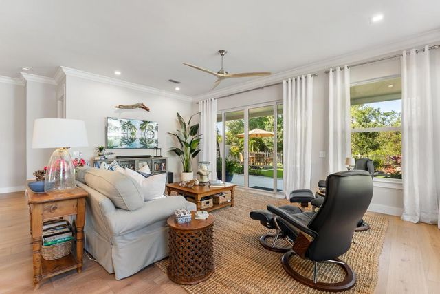 7504 SE Bay Cedar Circle, Hobe Sound, FL 33455