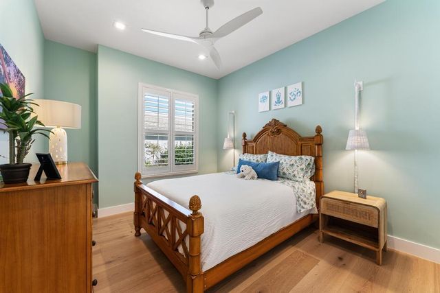 7504 SE Bay Cedar Circle, Hobe Sound, FL 33455