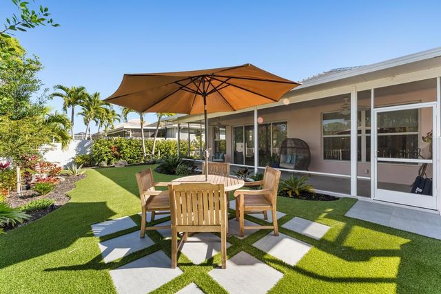 7504 SE Bay Cedar Circle, Hobe Sound, FL 33455