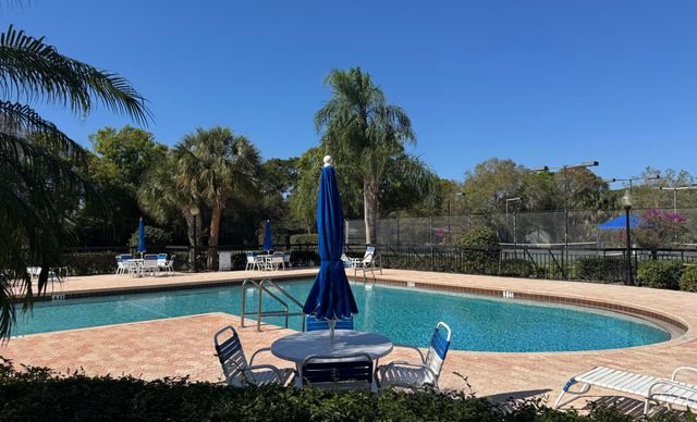 7504 SE Bay Cedar Circle, Hobe Sound, FL 33455