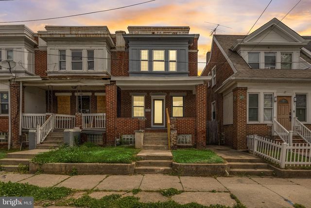 1035 MCDOWELL AVE, Chester, PA 19013