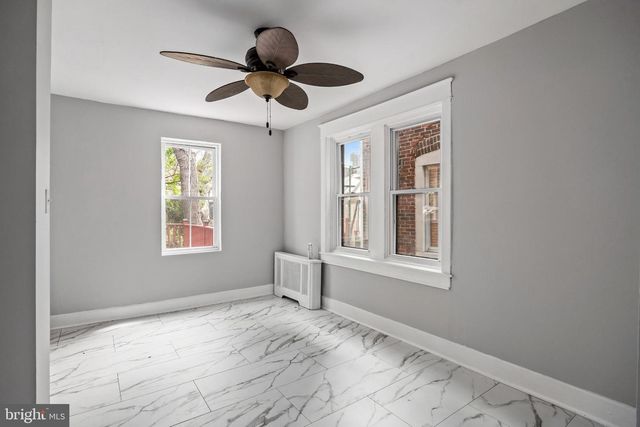 1035 MCDOWELL AVE, Chester, PA 19013