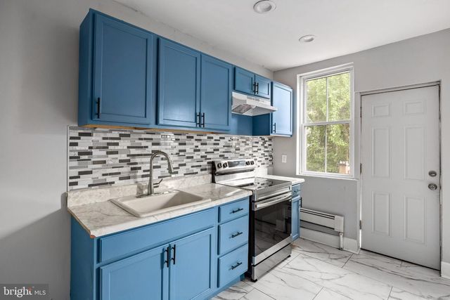 1035 MCDOWELL AVE, Chester, PA 19013