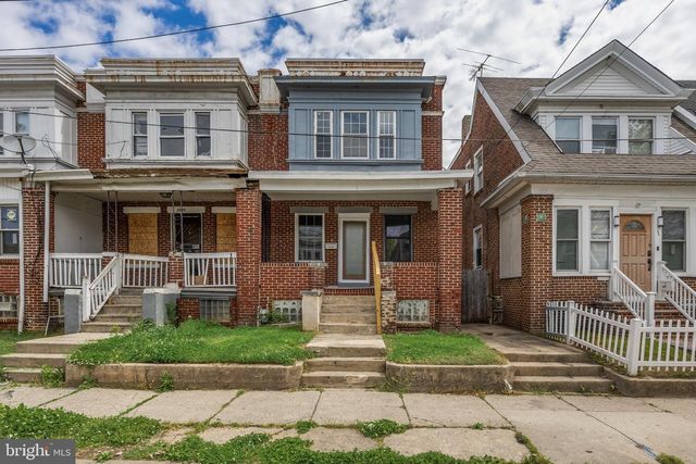 1035 MCDOWELL AVE, Chester, PA 19013