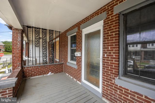 1035 MCDOWELL AVE, Chester, PA 19013