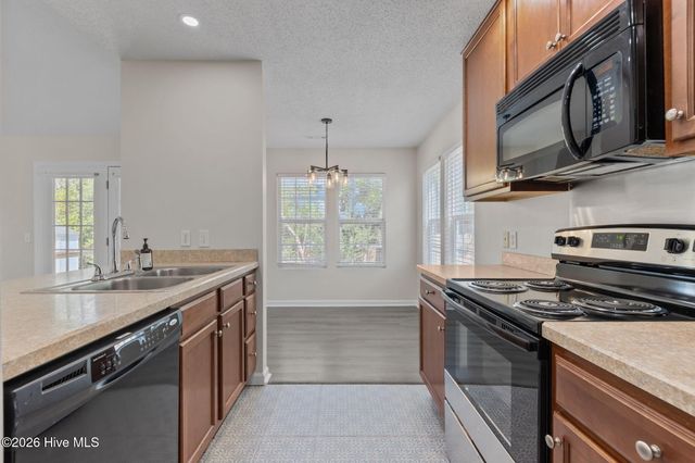 110 Kensington Way, Aberdeen, NC 28315