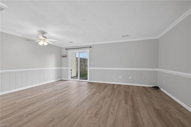 1244 Mill Lake QTR, Chesapeake, VA 23320