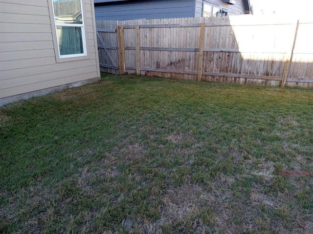 5910 Antonio PL, Seguin, TX 78155