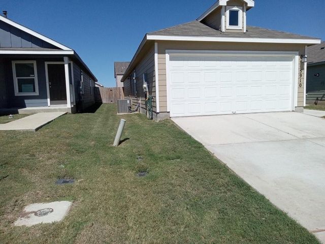5910 Antonio PL, Seguin, TX 78155