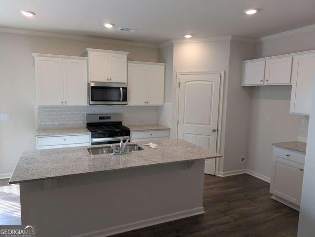 2465 Poppy Court, Buford, GA 30519