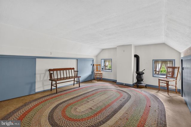 2009 MILLCREEK RD, Lancaster, PA 17602