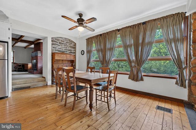 2009 MILLCREEK RD, Lancaster, PA 17602