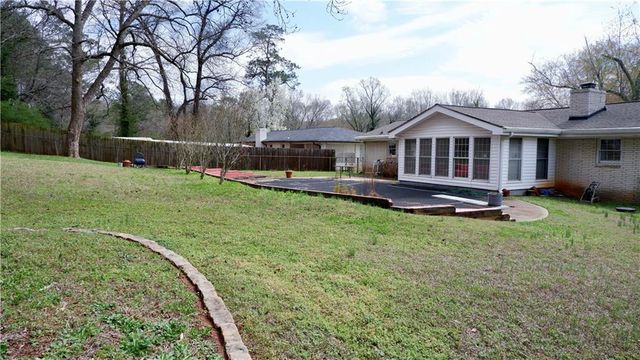 1920 Silver Creek Drive, Austell, GA 30168