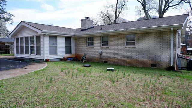 1920 Silver Creek Drive, Austell, GA 30168