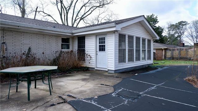 1920 Silver Creek Drive, Austell, GA 30168