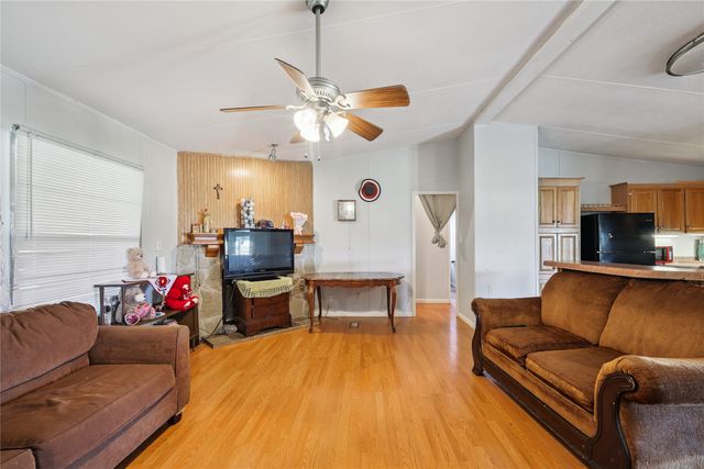 4000 Dee Drive, Terrell, TX 75160