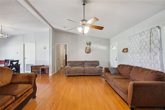 4000 Dee Drive, Terrell, TX 75160