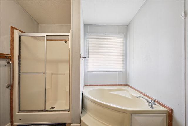 4000 Dee Drive, Terrell, TX 75160