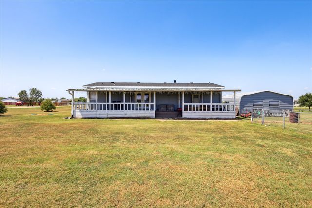 4000 Dee Drive, Terrell, TX 75160