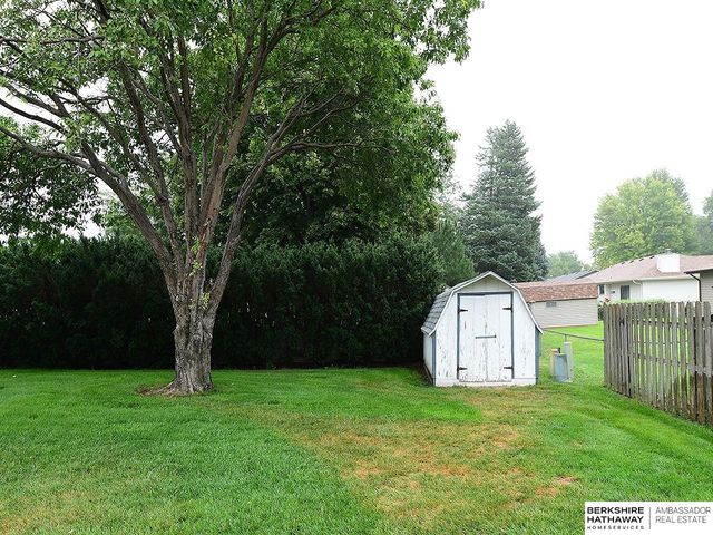 1913 E 16th Street, Fremont, NE 68025