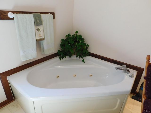 320 Ruth Drive, Madison Heights, VA 24572