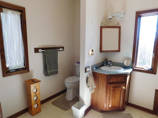 320 Ruth Drive, Madison Heights, VA 24572