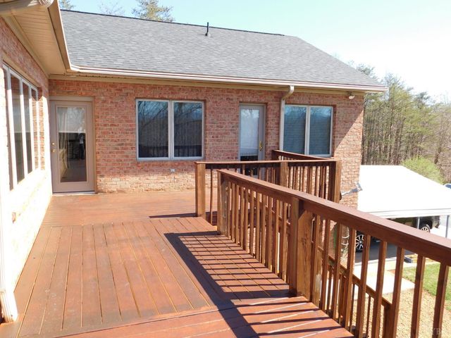 320 Ruth Drive, Madison Heights, VA 24572